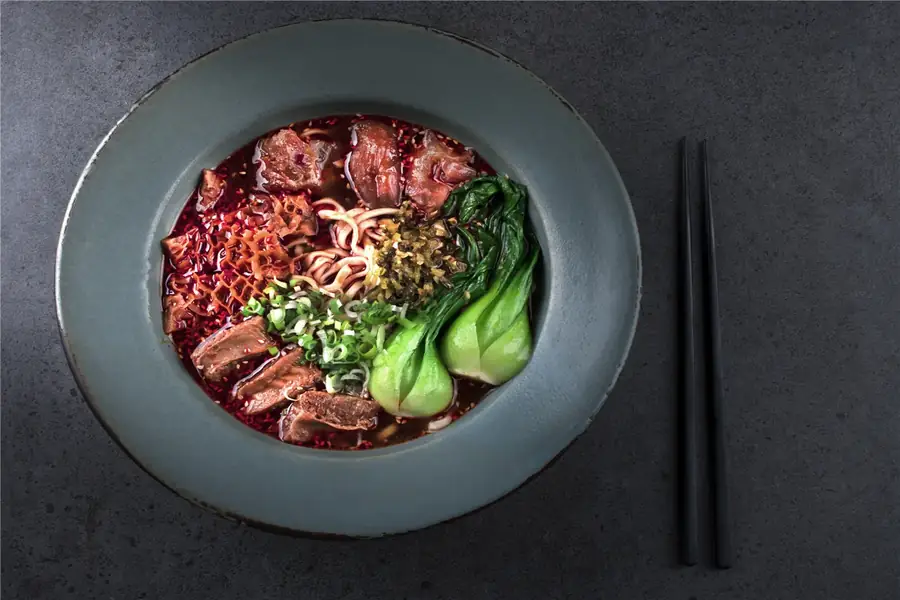 Braised Beef & Tendon Noodle Soup